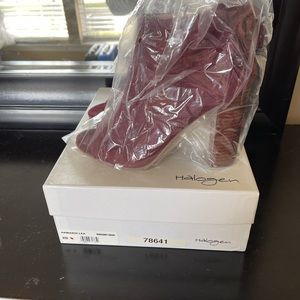 New Halogen Suede Booties Burgundy